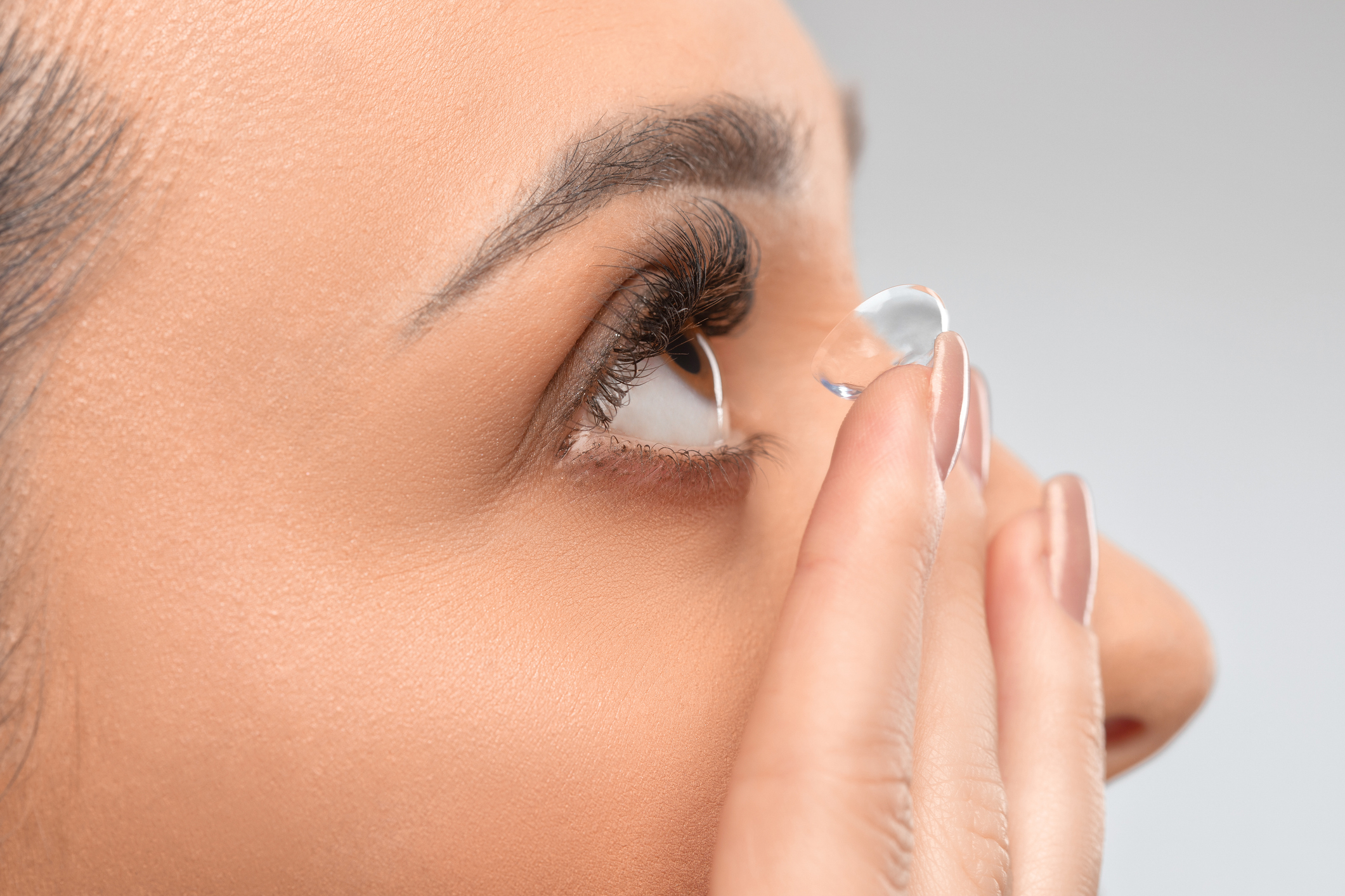 Guide to Maintaining Healthy Contact Lens Hygiene