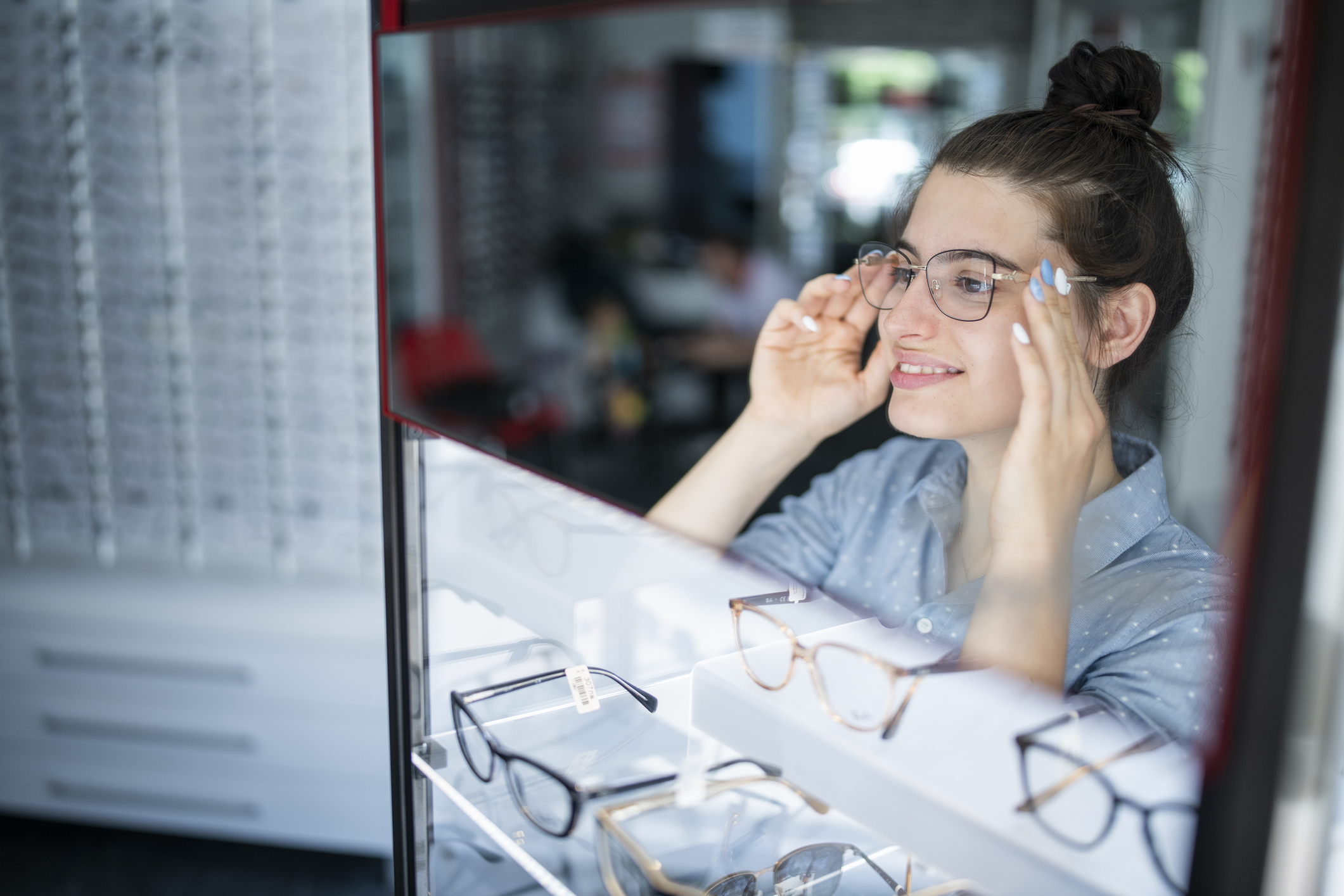 Correcting Astigmatism: Options Beyond Glasses and Contacts