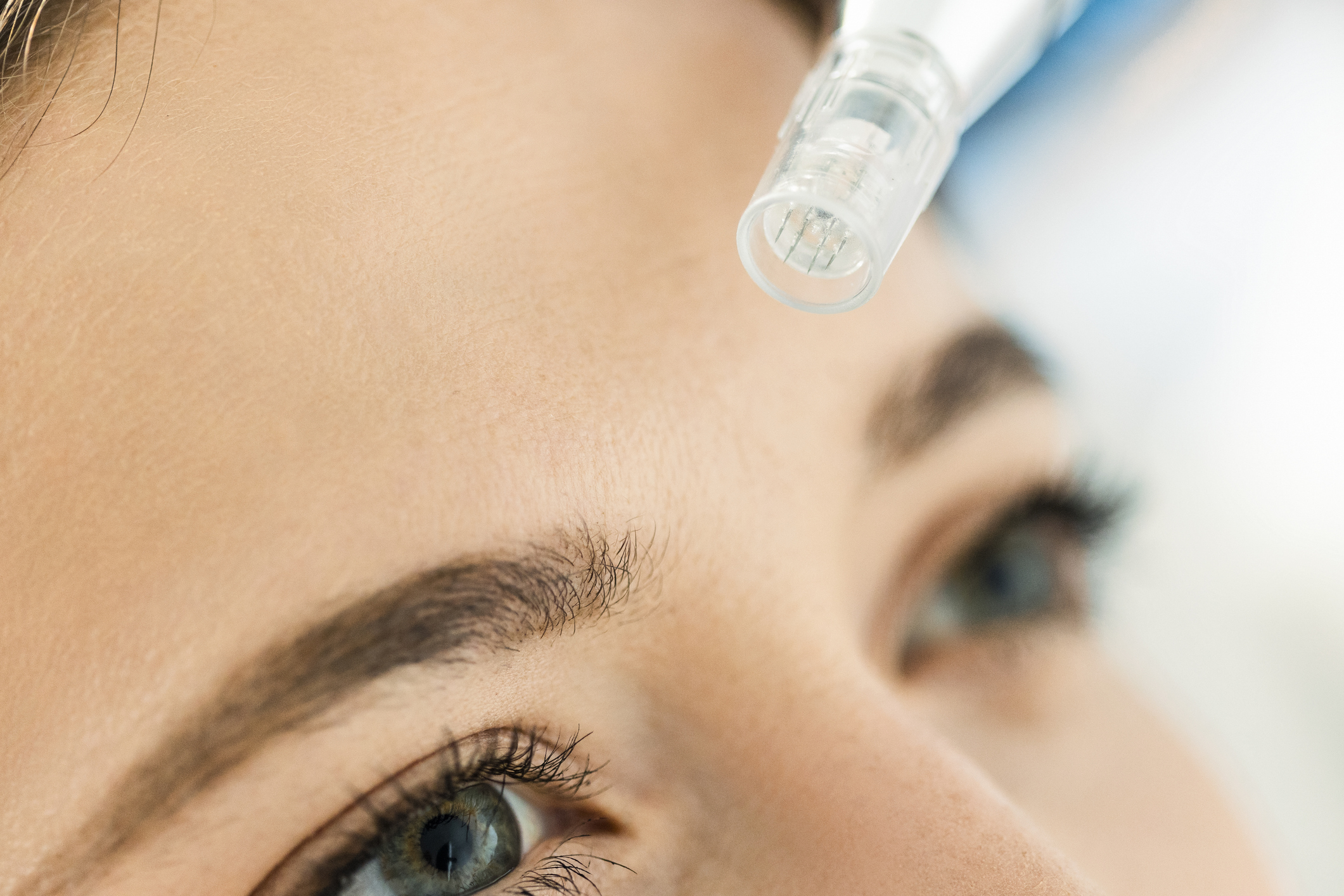 Understanding the Benefits of Eye Serum for Wrinkle Reduction